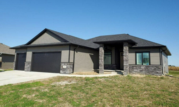504 Kingston Circle, Sergeant Bluff - $350,000